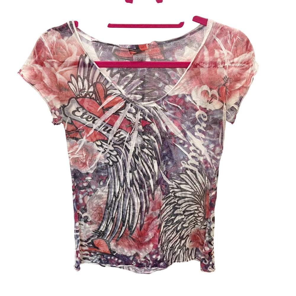Vintage Y2K Tattoo Graphic Tee Wings Heart Eternity V-Neck Top Size Large